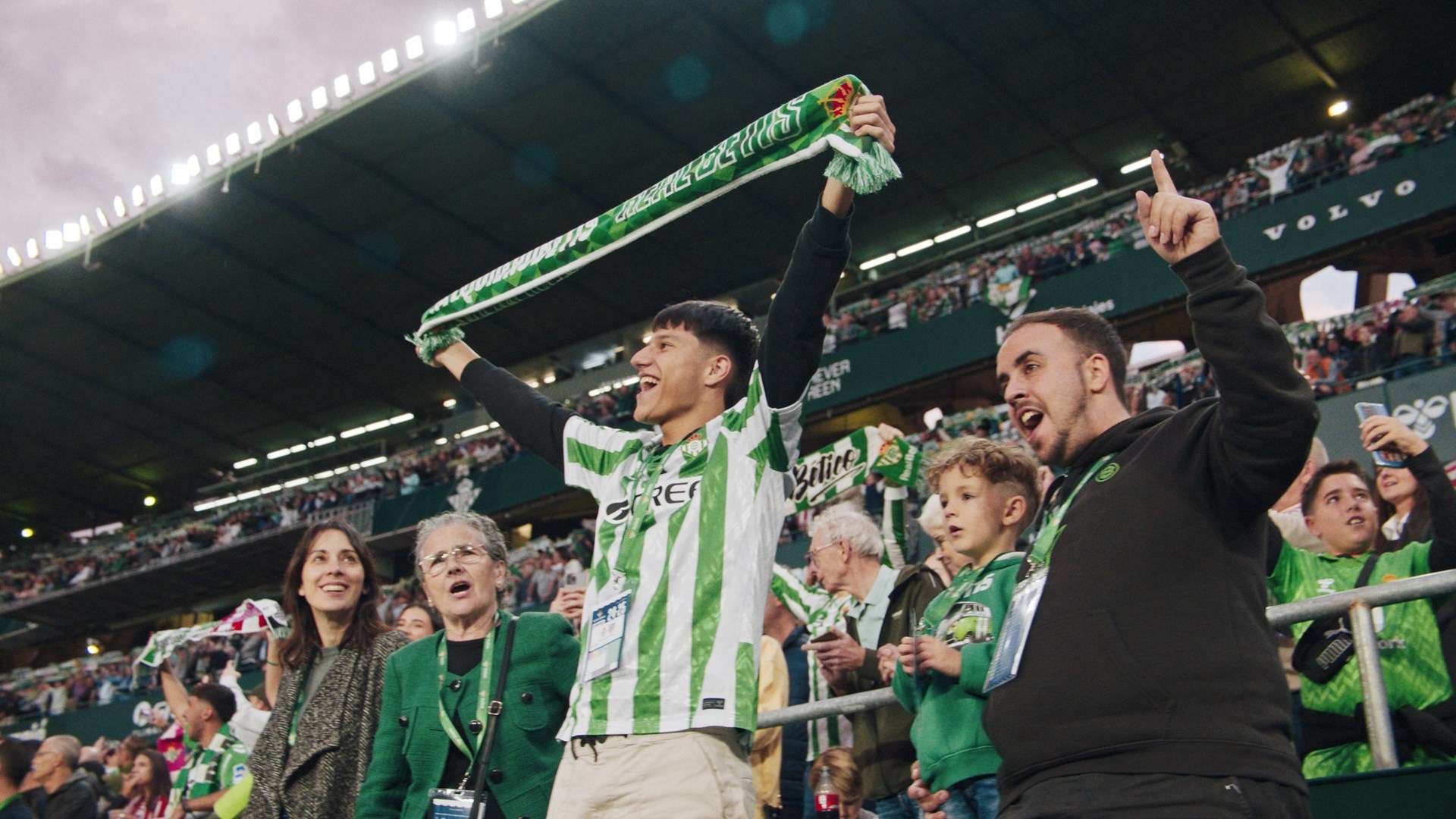 作为亚洲足 作为亚洲足