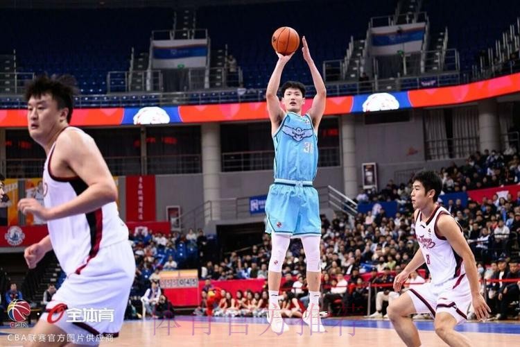 常规赛1月17日：青岛崂山啤酒VS浙江稠州金租 纪卓集锦